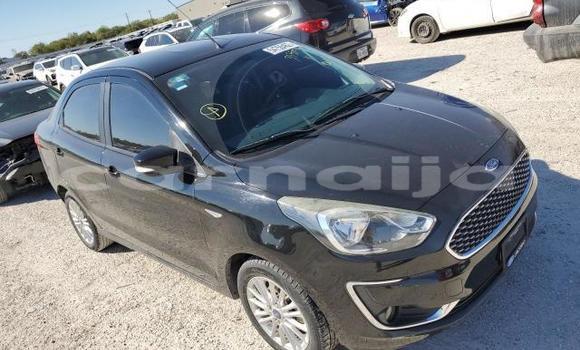 Acheter Neuf Voiture Ford Fairlane Noir à Badagry, État de Lagos Acheter Neuf Voiture Ford Fairlane Noir à Badagry, État de Lagos