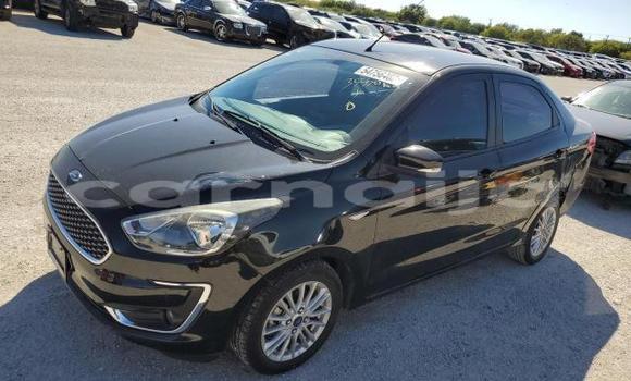 Acheter Neuf Voiture Ford Fairlane Noir à Badagry, État de Lagos Acheter Neuf Voiture Ford Fairlane Noir à Badagry, État de Lagos