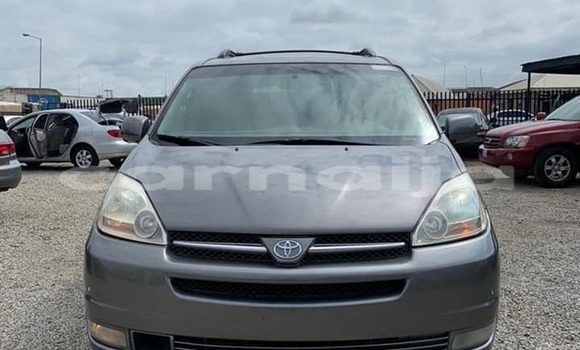 Acheter Occasion Voiture Toyota Sienna Autre à Gwagwalada, Territoire de la capitale fédérale Acheter Occasion Voiture Toyota Sienna Autre à Gwagwalada, Territoire de la capitale fédérale