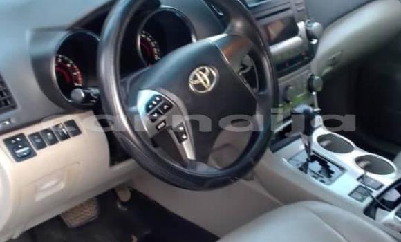 Acheter Occasion Voiture Toyota Highlander Noir à Lagos, État de Lagos Acheter Occasion Voiture Toyota Highlander Noir à Lagos, État de Lagos