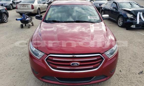 Acheter Neuf Voiture Ford Taurus Rouge à Badagry, État de Lagos Acheter Neuf Voiture Ford Taurus Rouge à Badagry, État de Lagos