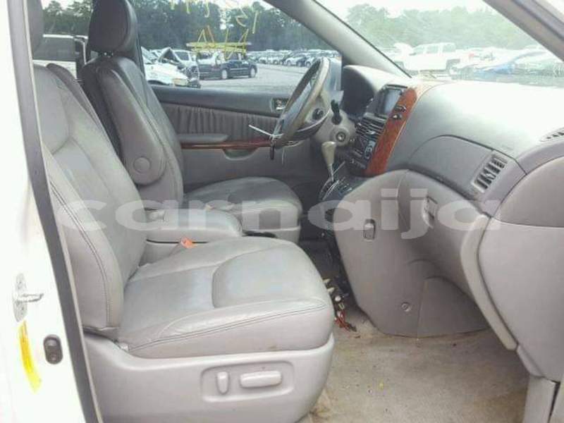 Big with watermark toyota sienna lagos state lagos 3443