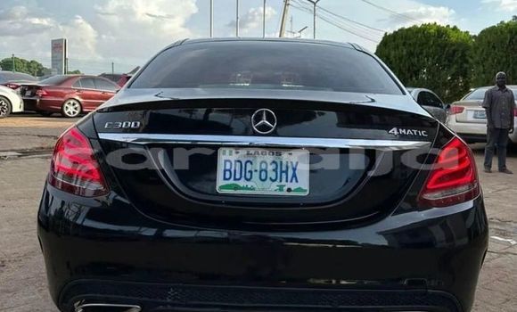 Buy Used Mercedes-Benz C250 coupe Black Car in Lagos in Lagos State