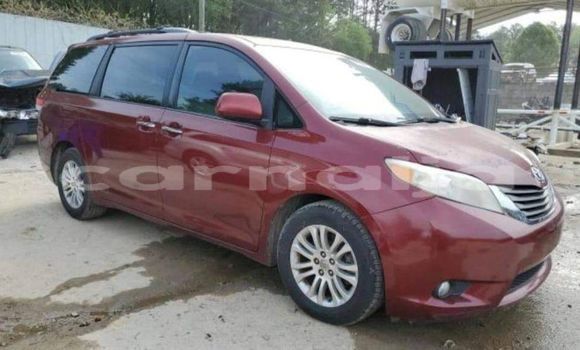 Buy Used Toyota Sienna Red Car in Lagos in Lagos State