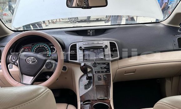 Buy Used Toyota Venza White Car in Lagos in Lagos State Buy Used Toyota Venza White Car in Lagos in Lagos State