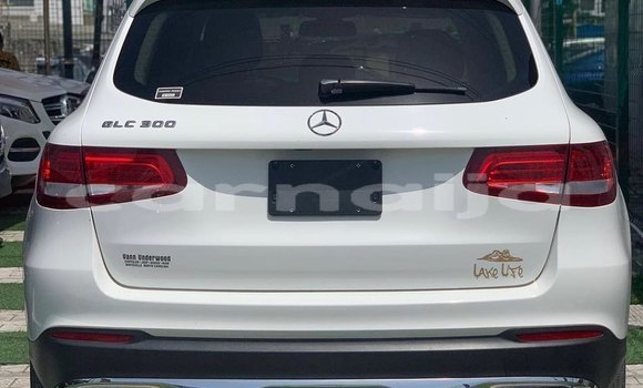 Buy Used Mercedes-Benz GLC Coupe White Car in Lagos in Lagos State Buy Used Mercedes-Benz GLC Coupe White Car in Lagos in Lagos State