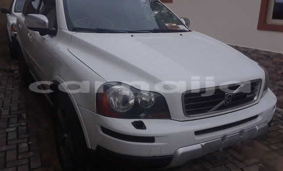 Acheter Neuf Voiture Volvo V40 Blanc à Abaji, Territoire de la capitale fédérale Acheter Neuf Voiture Volvo V40 Blanc à Abaji, Territoire de la capitale fédérale