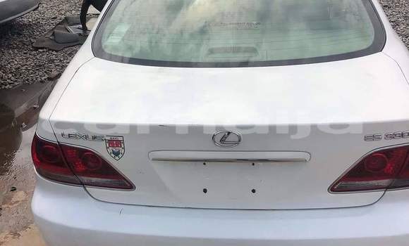 Buy Used Lexus ES White Car in Lokoja in Kogi State Buy Used Lexus ES White Car in Lokoja in Kogi State