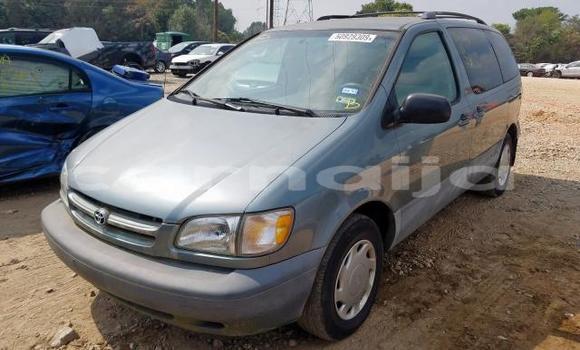 Buy Import Toyota Sienna Other Car in Daura in Katsina Buy Import Toyota Sienna Other Car in Daura in Katsina