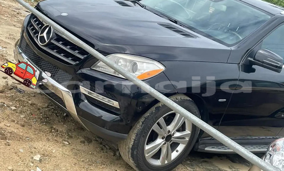 Buy Used Mercedes-Benz ML–Class Black Car in Lagos in Lagos State