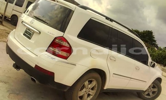 Acheter Occasion Voiture Mercedes-Benz GLC Blanc à Lagos, État de Lagos Acheter Occasion Voiture Mercedes-Benz GLC Blanc à Lagos, État de Lagos