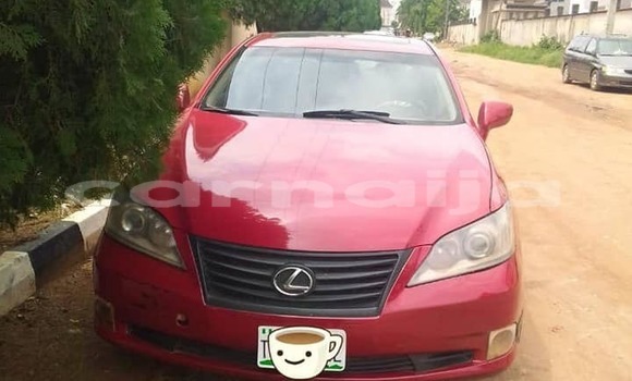 Acheter Occasion Voiture Lexus ES Rouge à Lagos, État de Lagos Acheter Occasion Voiture Lexus ES Rouge à Lagos, État de Lagos