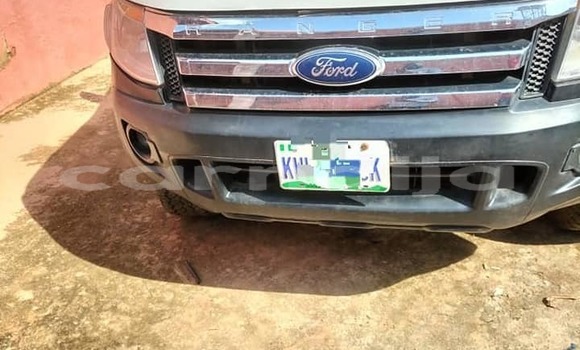 Acheter Occasion Voiture Toyota Hilux Blanc à Lagos, État de Lagos Acheter Occasion Voiture Toyota Hilux Blanc à Lagos, État de Lagos