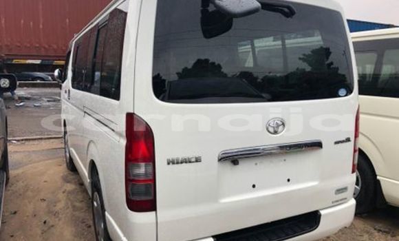 Buy Import Toyota Hiace White Car in Daura in Katsina Buy Import Toyota Hiace White Car in Daura in Katsina