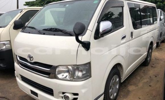 Buy Import Toyota Hiace White Car in Daura in Katsina Buy Import Toyota Hiace White Car in Daura in Katsina