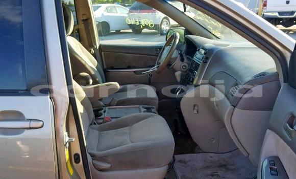 Buy Import Toyota Sienna Other Car in Daura in Katsina Buy Import Toyota Sienna Other Car in Daura in Katsina