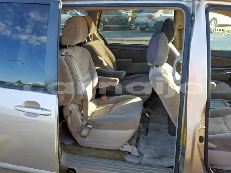 Big with watermark toyota sienna katsina daura 3485