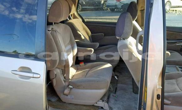 Buy Import Toyota Sienna Other Car in Daura in Katsina Buy Import Toyota Sienna Other Car in Daura in Katsina