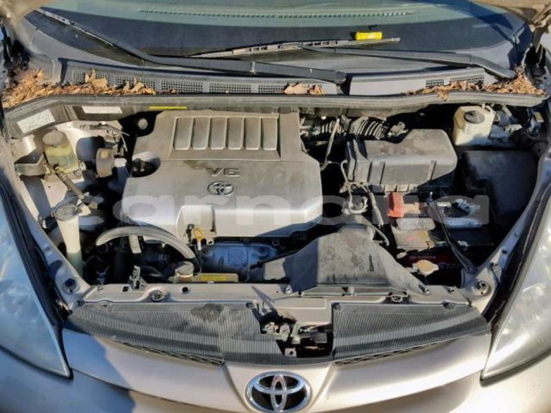 Big with watermark toyota sienna katsina daura 3485