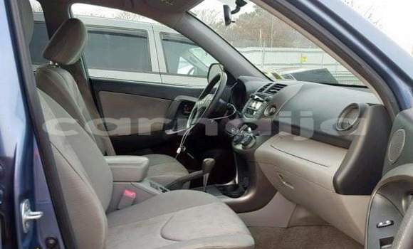 Acheter Occasion Voiture Toyota RAV4 Bleu à Calabar, État de Cross River Acheter Occasion Voiture Toyota RAV4 Bleu à Calabar, État de Cross River
