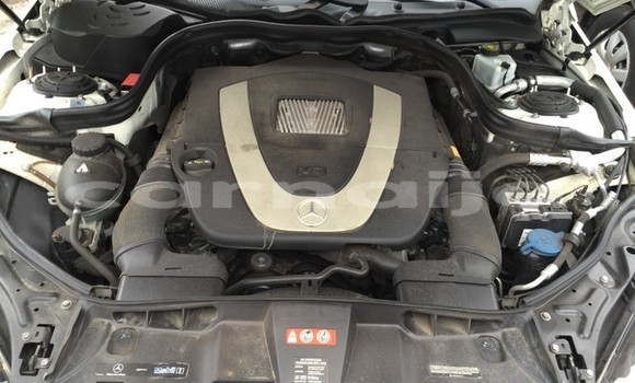 Acheter Occasion Voiture Mercedes-Benz CLK–Class Blanc à Ado–Ekiti, État d'Ekiti Acheter Occasion Voiture Mercedes-Benz CLK–Class Blanc à Ado–Ekiti, État d'Ekiti