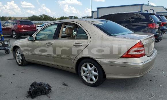 Acheter Import Voiture Mercedes-Benz C–Class Autre à Lagos, État de Lagos Acheter Import Voiture Mercedes-Benz C–Class Autre à Lagos, État de Lagos