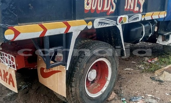 Buy Used Mercedes Viano Blue Car in Lagos in Lagos State Buy Used Mercedes Viano Blue Car in Lagos in Lagos State