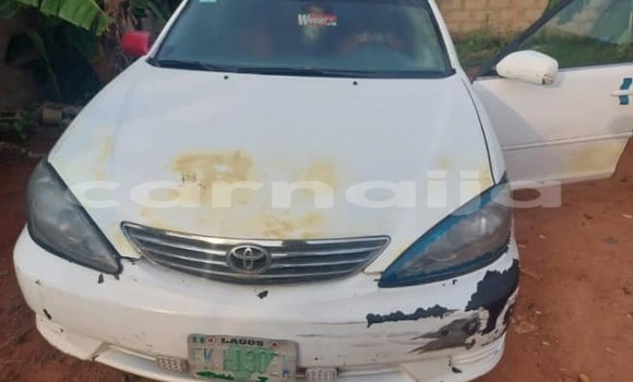 Acheter Occasion Voiture Toyota Camry Blanc à Lagos, État de Lagos