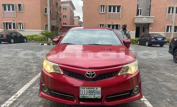 Acheter Occasion Voiture Toyota Camry Rouge à Lagos, État de Lagos