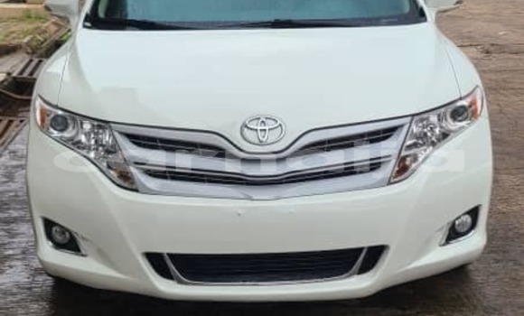 Buy Used Toyota Venza White Car in Lagos in Lagos State
