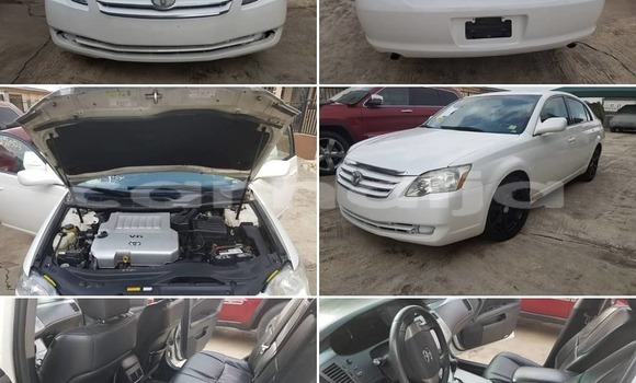 Buy Used Toyota Aurion White Car in Barkin Ladi in Plateau State