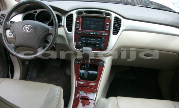 Acheter Occasion Voiture Toyota Highlander Marron à Igbekebo, État d'Ondo Acheter Occasion Voiture Toyota Highlander Marron à Igbekebo, État d'Ondo