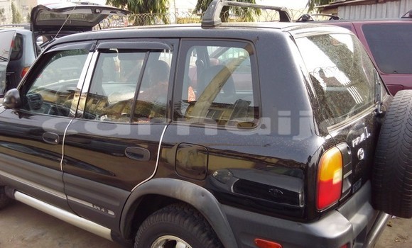 Acheter Occasion Voiture Toyota RAV4 Bleu à Port Harcourt, Rivers State Acheter Occasion Voiture Toyota RAV4 Bleu à Port Harcourt, Rivers State