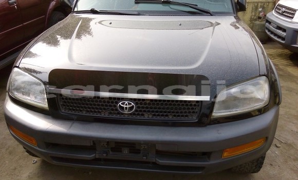 Acheter Occasion Voiture Toyota RAV4 Bleu à Abuja, État de Lagos Acheter Occasion Voiture Toyota RAV4 Bleu à Abuja, État de Lagos
