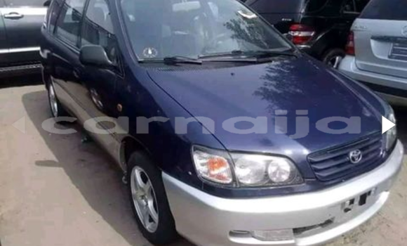 Acheter Import Voiture Toyota Picnic Bleu à Daura, Katsina Acheter Import Voiture Toyota Picnic Bleu à Daura, Katsina