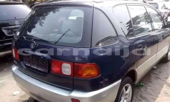 Acheter Import Voiture Toyota Picnic Bleu à Daura, Katsina Acheter Import Voiture Toyota Picnic Bleu à Daura, Katsina