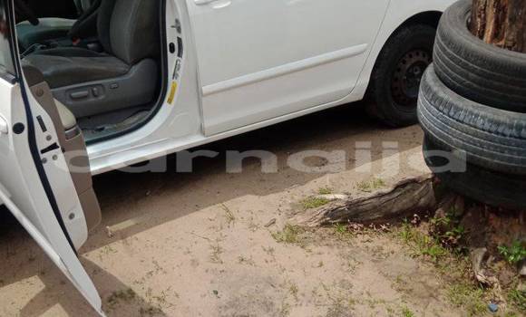 Acheter Occasion Voiture Toyota Sienna Blanc à Abuja, État de Lagos Acheter Occasion Voiture Toyota Sienna Blanc à Abuja, État de Lagos
