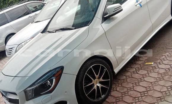 Acheter Occasion Voiture Mercedes-Benz CLA-klasse Blanc à Abuja, État de Lagos Acheter Occasion Voiture Mercedes-Benz CLA-klasse Blanc à Abuja, État de Lagos