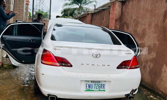Acheter Occasion Voiture Toyota Avalon Blanc à Abuja, État de Lagos Acheter Occasion Voiture Toyota Avalon Blanc à Abuja, État de Lagos