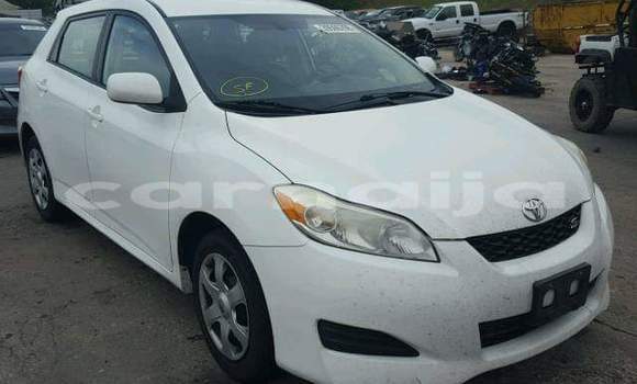 Acheter Import Voiture Toyota Matrix Blanc à Lagos, État de Lagos Acheter Import Voiture Toyota Matrix Blanc à Lagos, État de Lagos