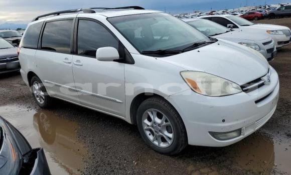 Acheter Occasion Voiture Toyota Sienna Blanc à Lagos, État de Lagos
