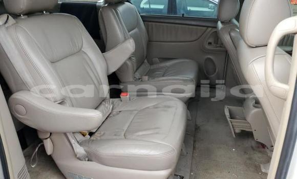 Acheter Occasion Voiture Toyota Sienna Blanc à Lagos, État de Lagos Acheter Occasion Voiture Toyota Sienna Blanc à Lagos, État de Lagos