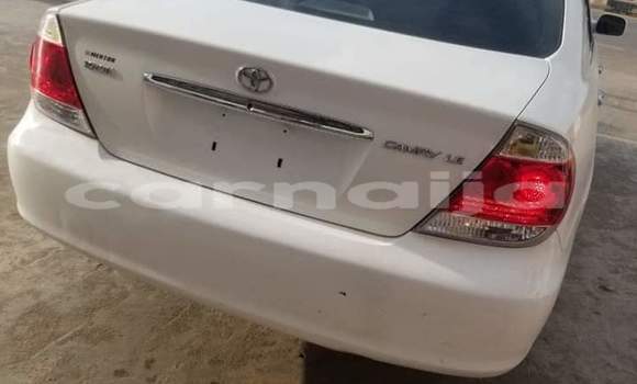 Acheter Occasion Voiture Toyota Camry Blanc à Abuja, État de Lagos Acheter Occasion Voiture Toyota Camry Blanc à Abuja, État de Lagos