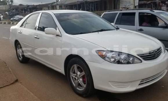 Acheter Occasion Voiture Toyota Camry Blanc à Ado–Ekiti, État d'Ekiti Acheter Occasion Voiture Toyota Camry Blanc à Ado–Ekiti, État d'Ekiti