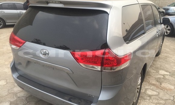 Acheter Occasion Voiture Toyota Sienna Autre à Abeokuta, État d'Ogun