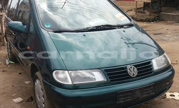 Buy Used Volkswagen Sharan Green Car in Abuja in Lagos State