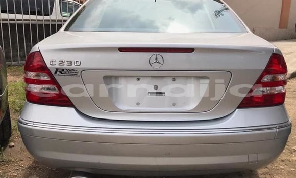 Acheter Occasion Voiture Mercedes-Benz C250 coupe Autre à Abuja, État de Lagos Acheter Occasion Voiture Mercedes-Benz C250 coupe Autre à Abuja, État de Lagos