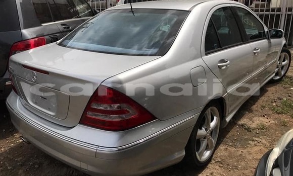 Acheter Occasion Voiture Mercedes-Benz C250 coupe Autre à Abuja, État de Lagos Acheter Occasion Voiture Mercedes-Benz C250 coupe Autre à Abuja, État de Lagos