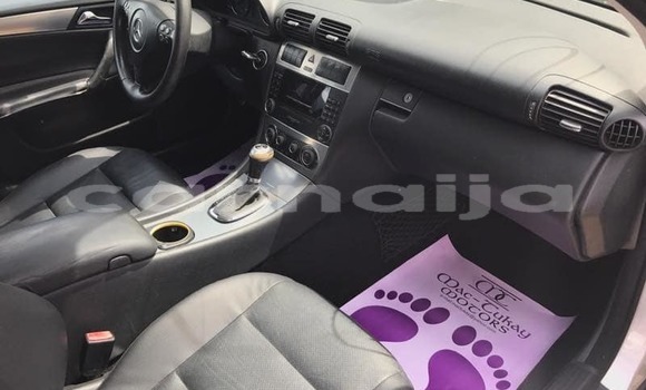 Acheter Occasion Voiture Mercedes-Benz C250 coupe Autre à Abuja, État de Lagos Acheter Occasion Voiture Mercedes-Benz C250 coupe Autre à Abuja, État de Lagos