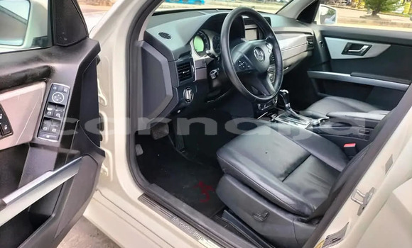 Acheter Occasion Voiture Mercedes-Benz GLK–Class Blanc à Abuja, État de Lagos Acheter Occasion Voiture Mercedes-Benz GLK–Class Blanc à Abuja, État de Lagos